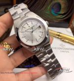 Perfect Replica Vacheron Constantin Overseas Stainless Steel Silver Face watch 42mm